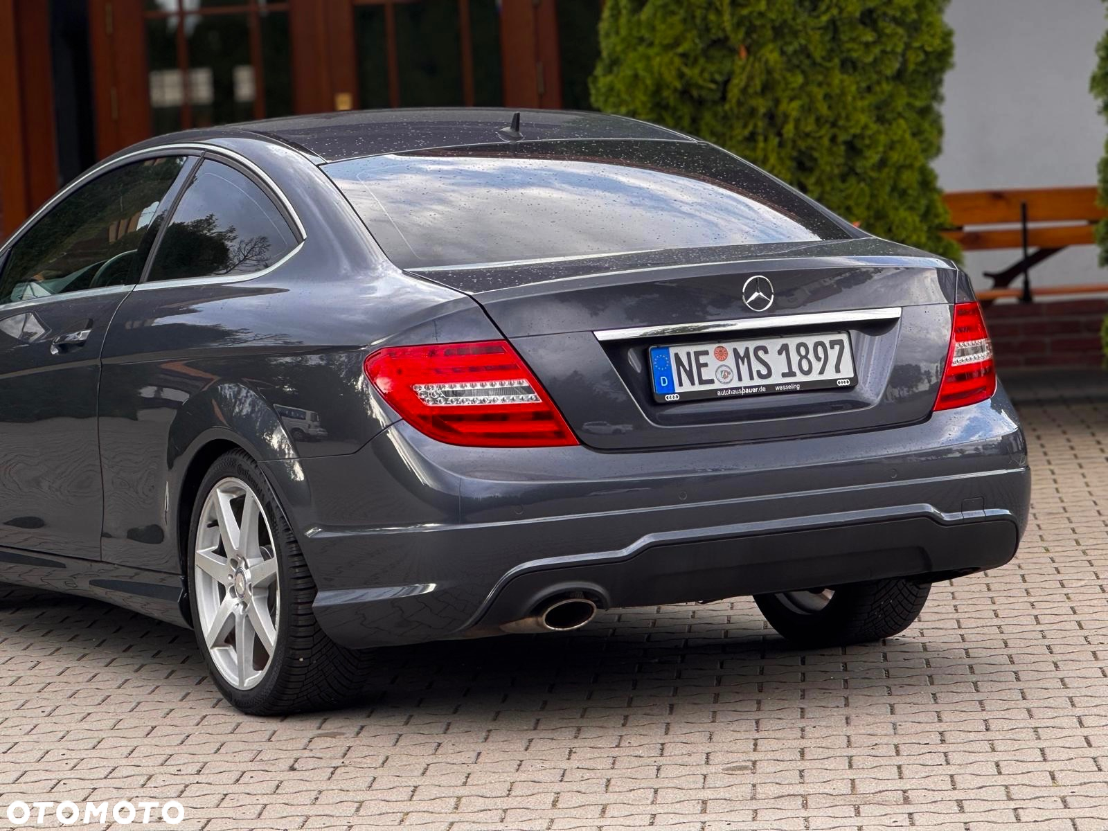 Mercedes-Benz Klasa C 180 AMG Line - 20
