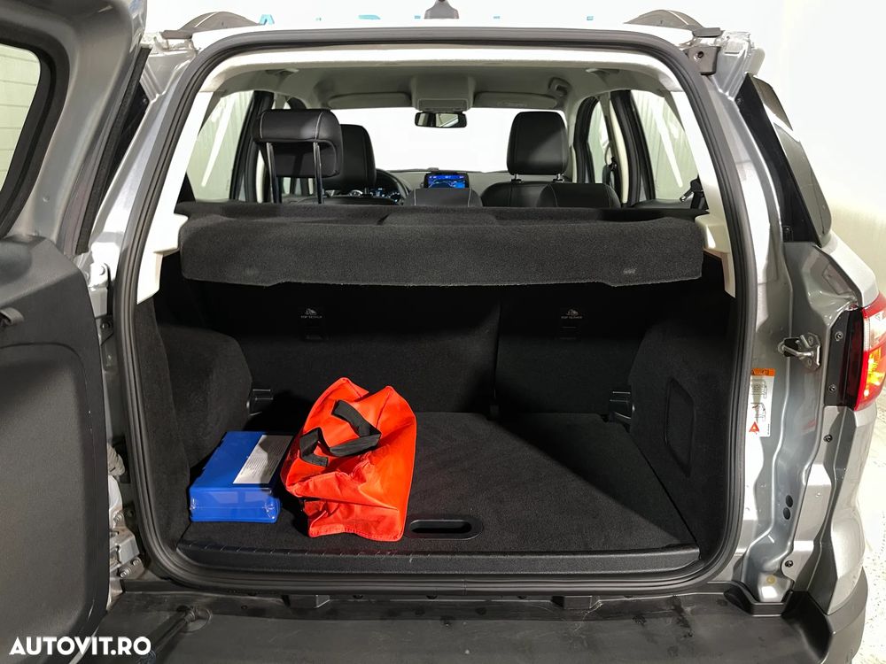 Ford EcoSport - 12