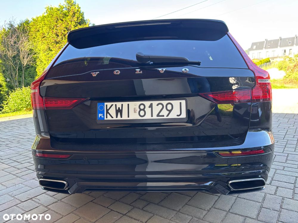 Volvo V60 D4 R-Design - 7