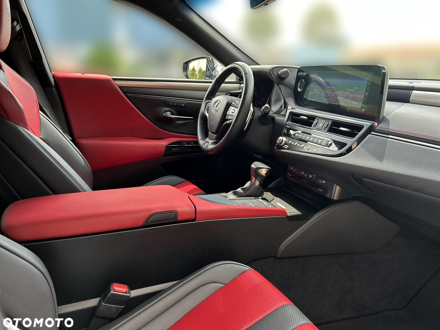 Lexus ES - 12