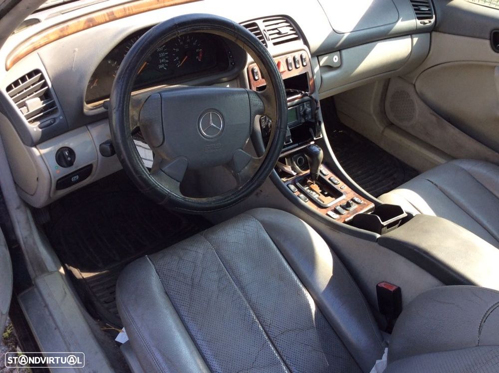 Mercedes CLK 320i para peças - 5