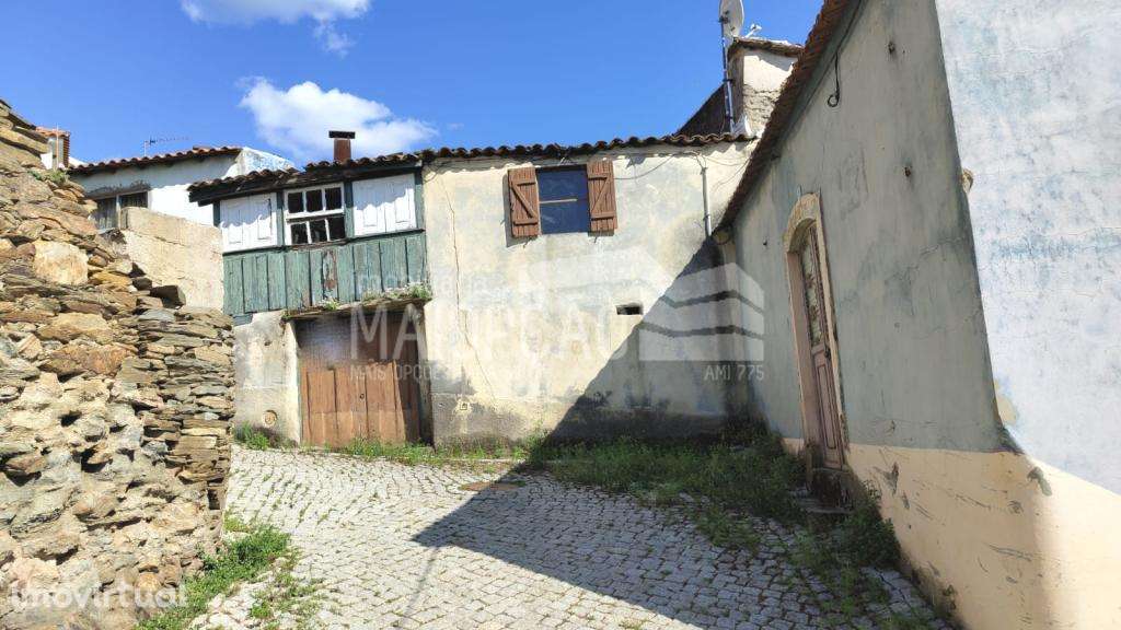 Moradia para reconstruir - Grande imagem: 3/6