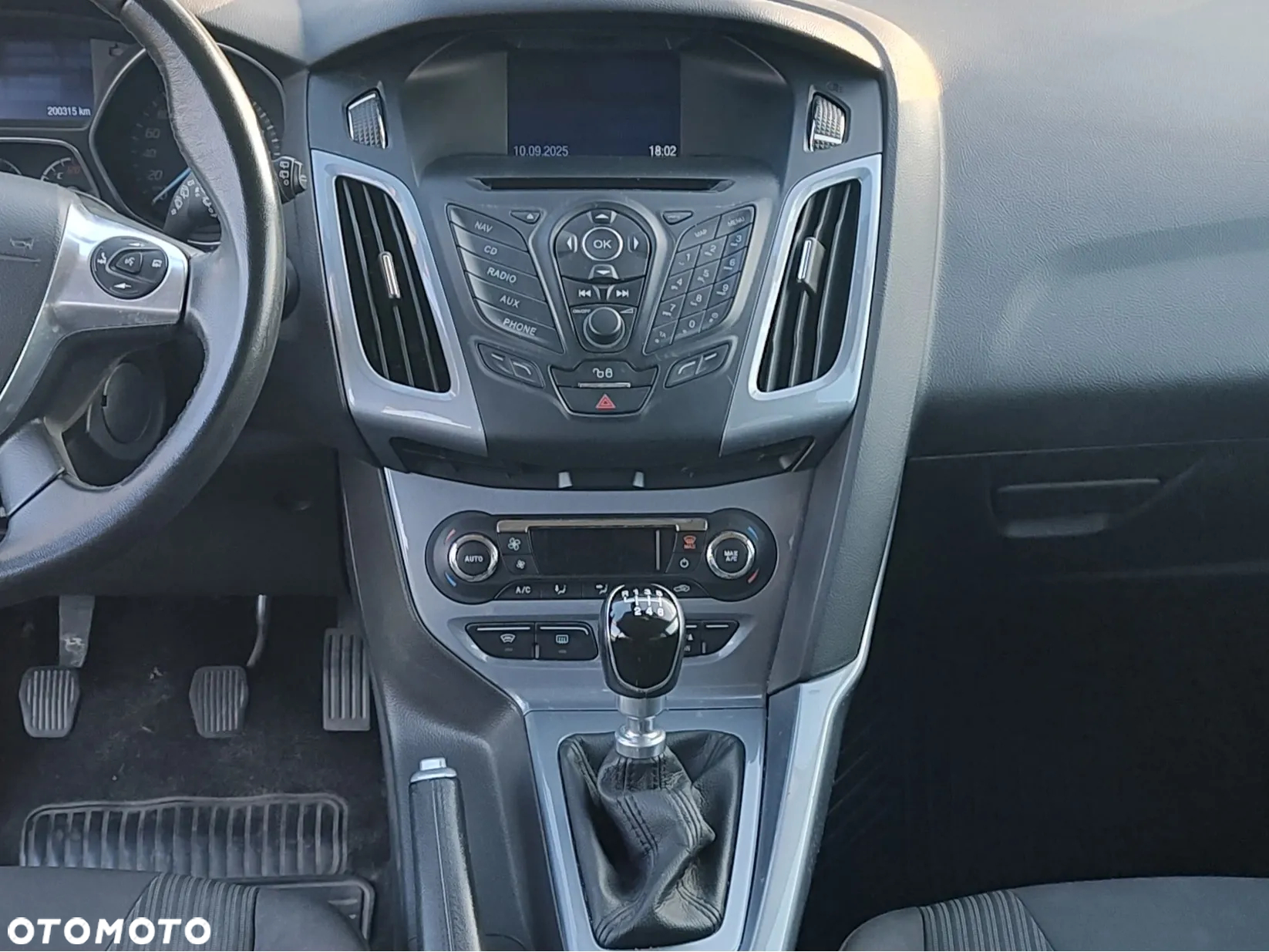 Ford Focus - 11