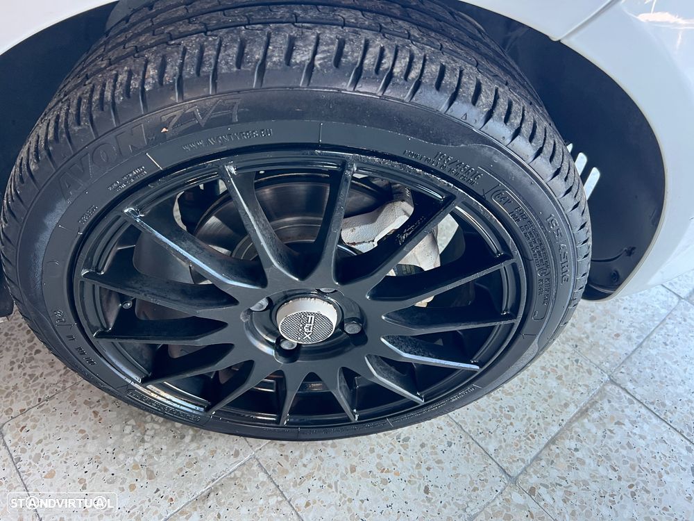 Ford Fiesta 1.4 TDCI Champions Edition - 14