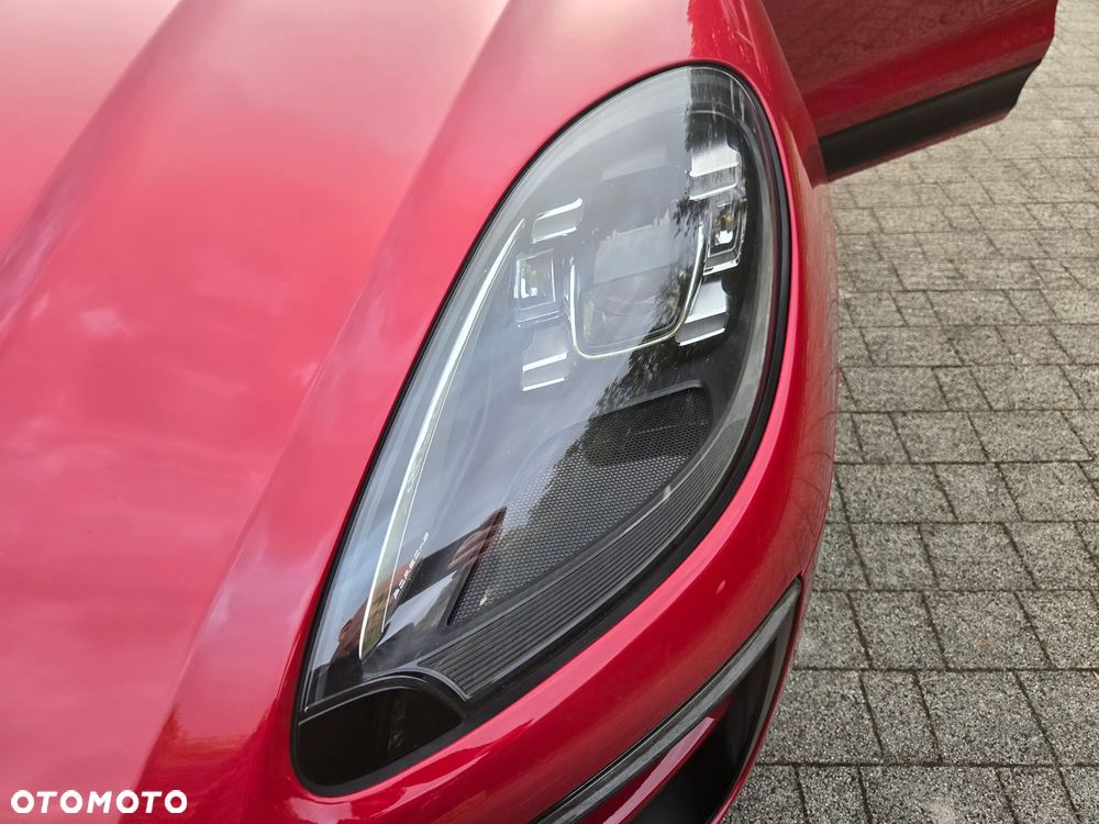 Porsche Macan GTS PDK - 35