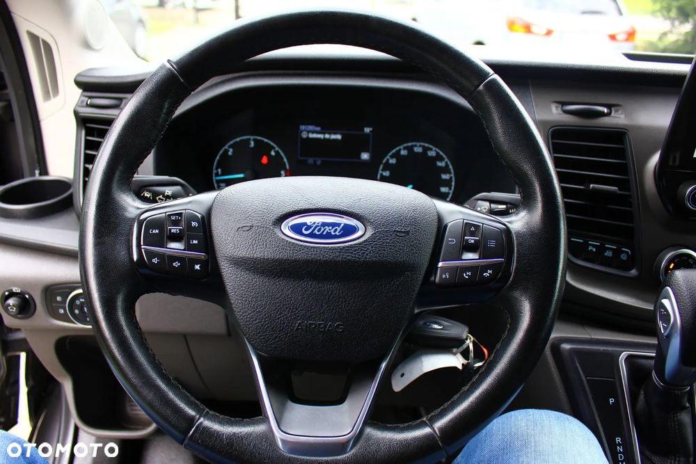 Ford TRANSIT 2.0 TDCI 170KM AUTOMAT L2H2 BLASZAK 3 OSOBOWY NAVIGACJA KAMERA - 24
