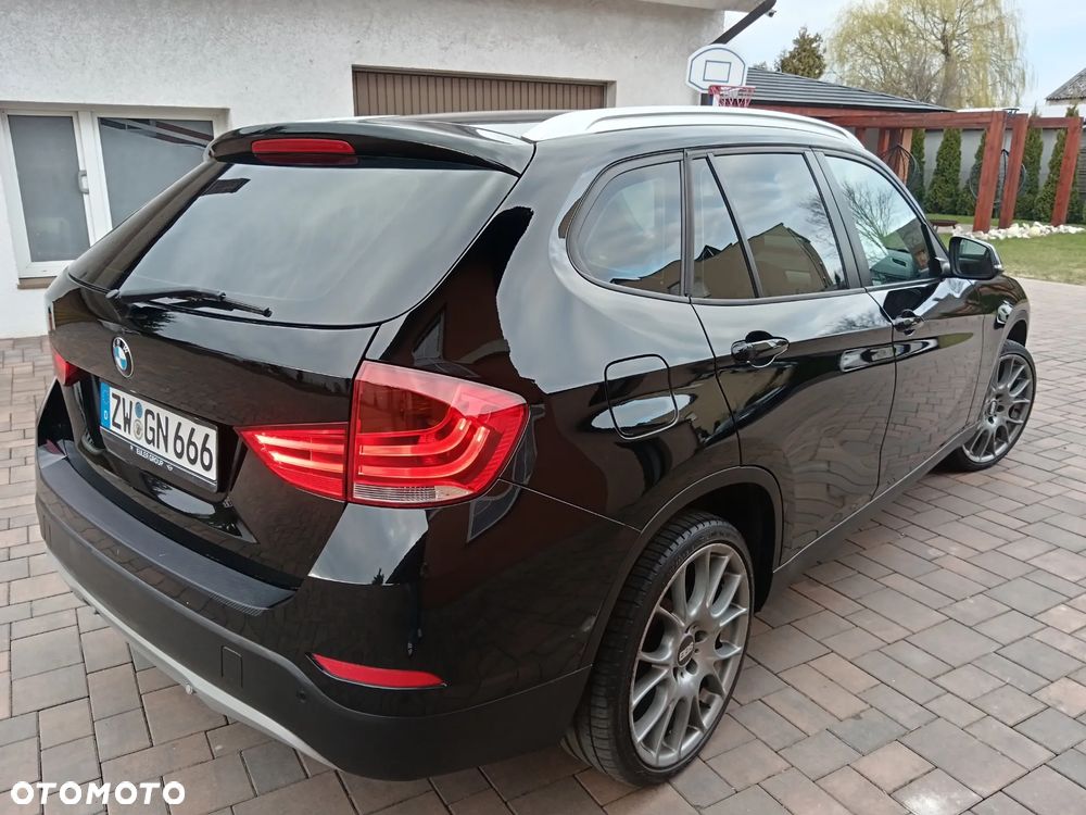 BMW X1 sDrive16d - 6
