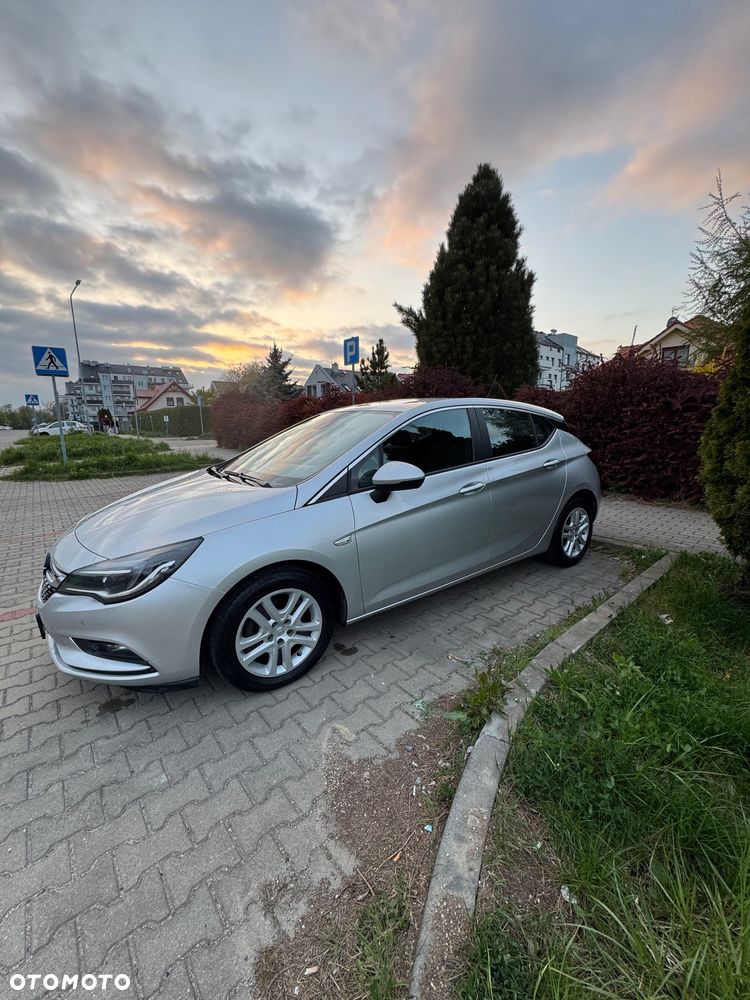 Opel Astra 1.6 CDTI Enjoy - 4