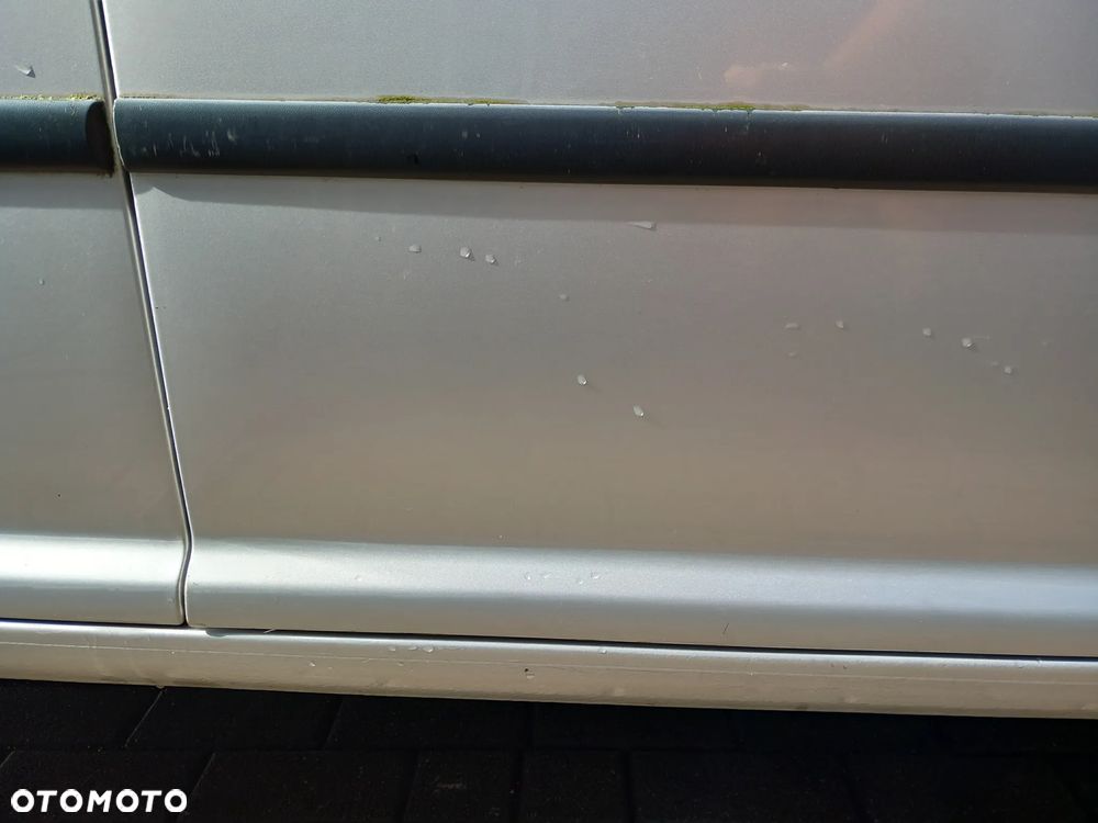 VW GOLF IV DRZWI PRAWE PRZEDNIE PRAWY PRZÓD KOLOR: LA7W - 4