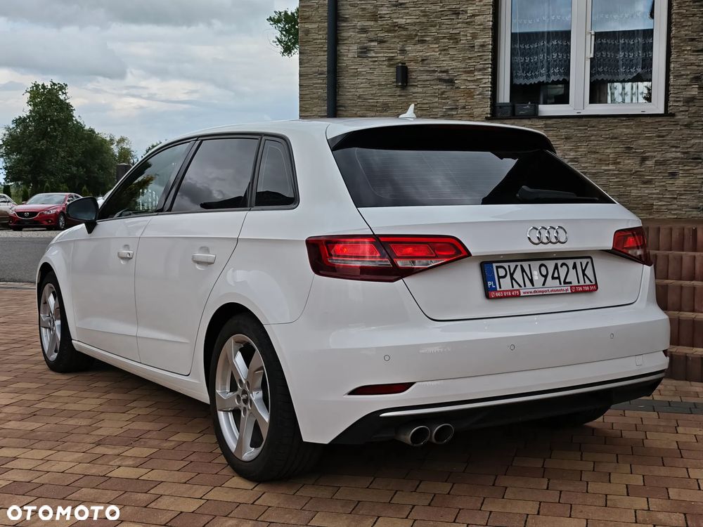 Audi A3 Sportback 2.0 TDI S tronic design - 11