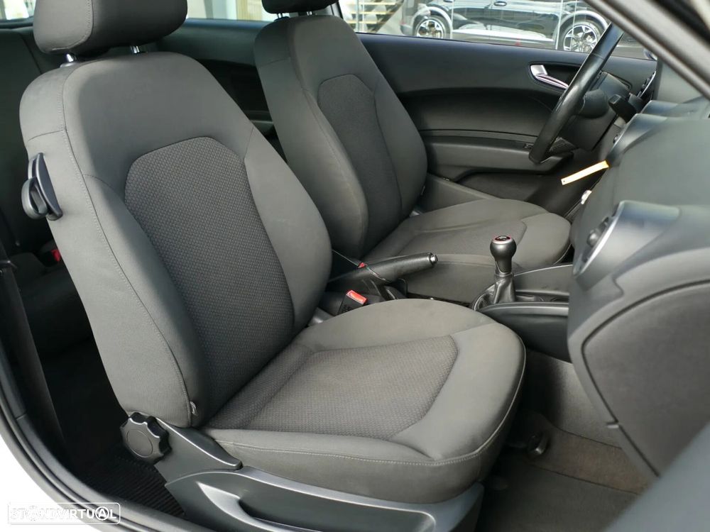 Audi A1 1.6 TDI Advance - 29