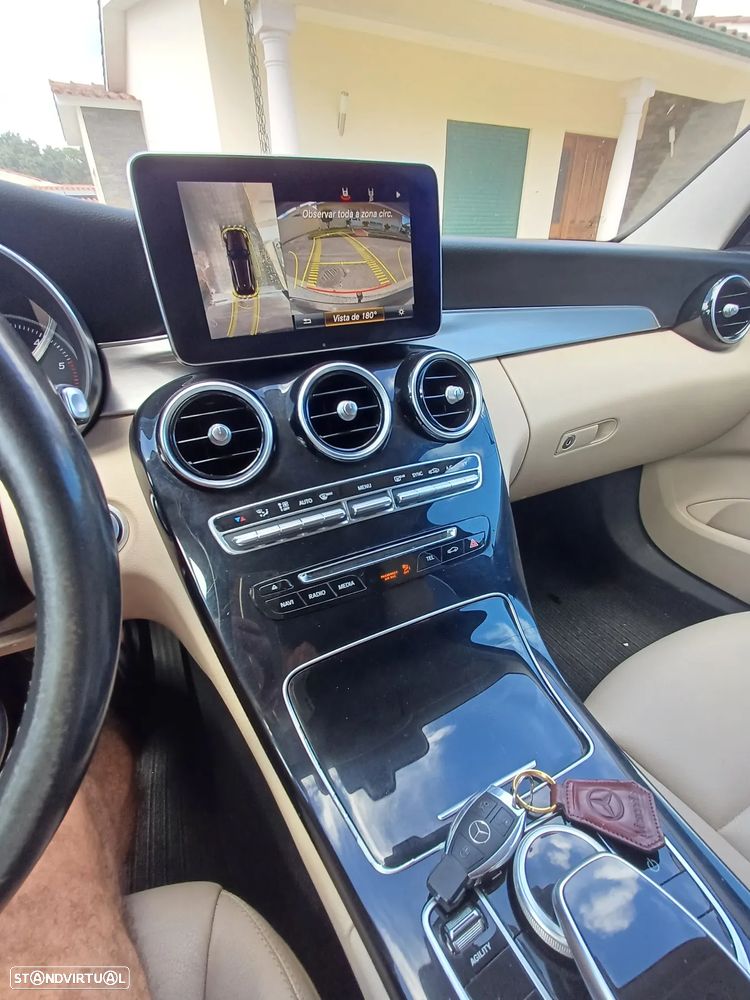 Mercedes-Benz C 300 BlueTEC Hybrid Exclusive - 12