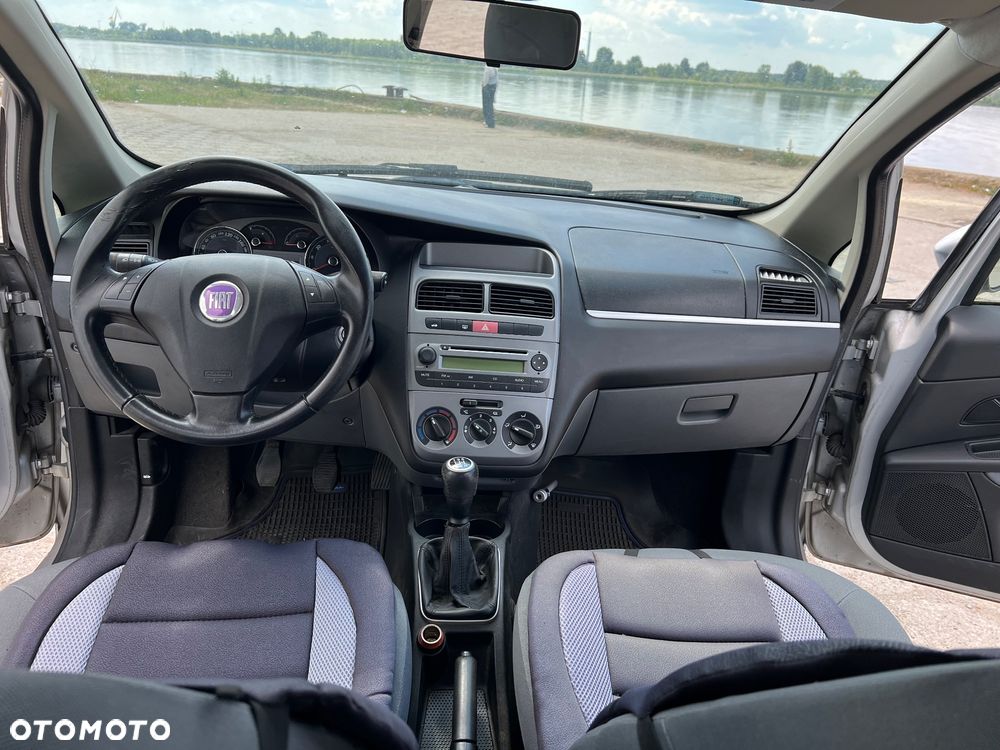 Fiat Linea 1.3 MJ 16V Dynamic - 10