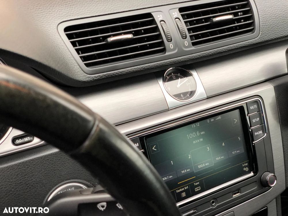 Volkswagen Passat 1.6 FSI Sportline - 8