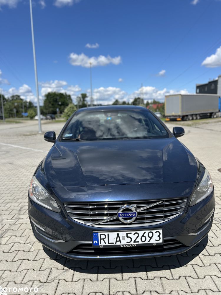 Volvo S60 - 2