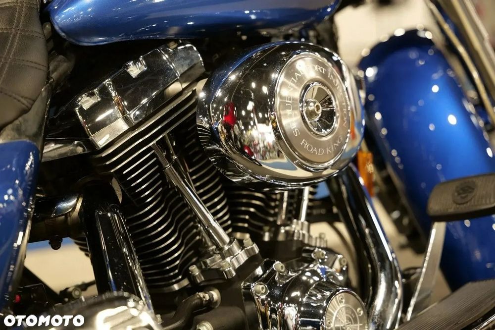 Harley-Davidson Touring Road King - 23