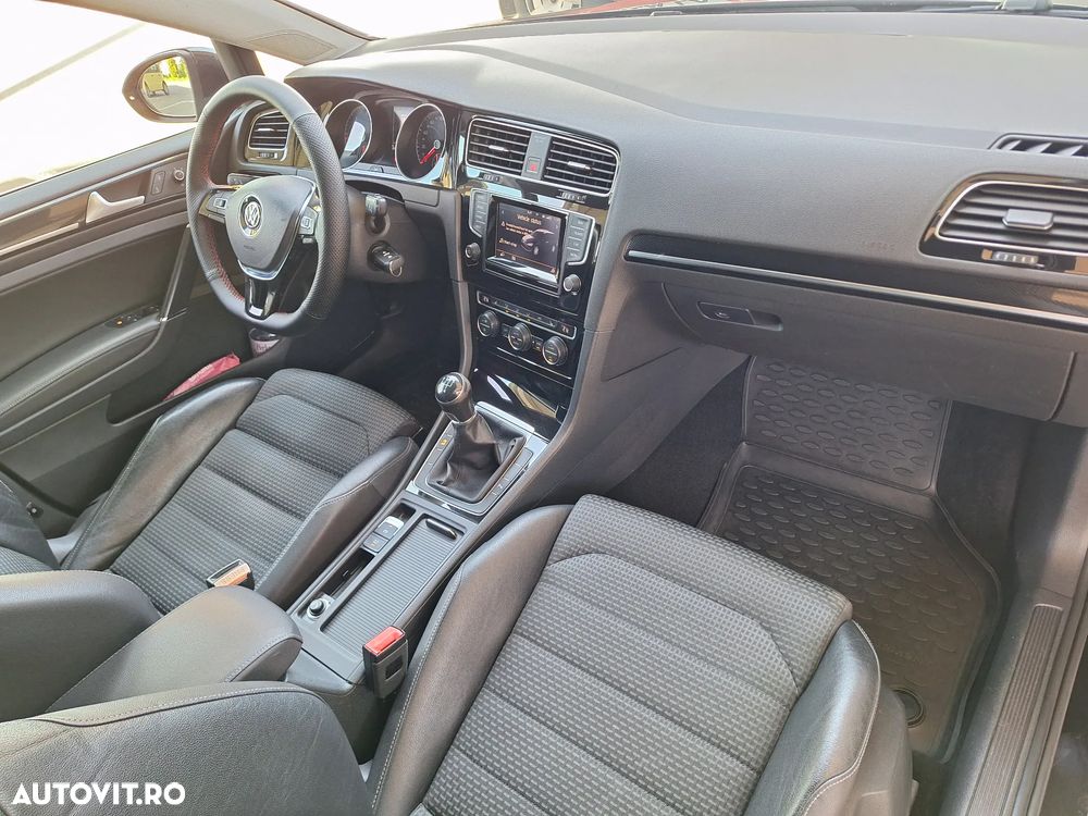 Volkswagen Golf 1.6 TDI DPF BMT Highline - 13