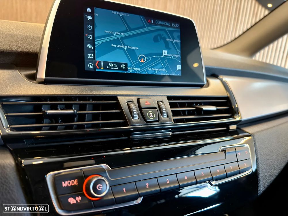 BMW 216 Active Tourer d - 24