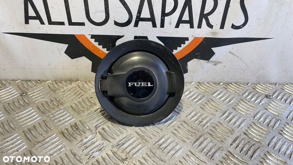 klapka wlew paliwa dodge challenger 2015- - 1