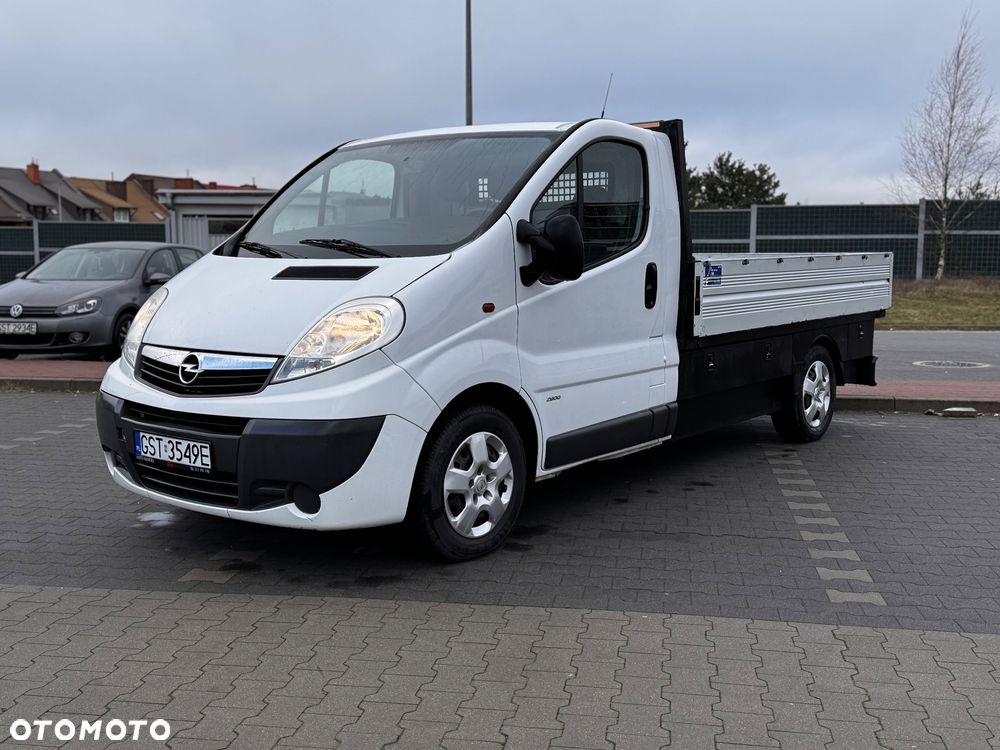 Opel VIVARO - 11