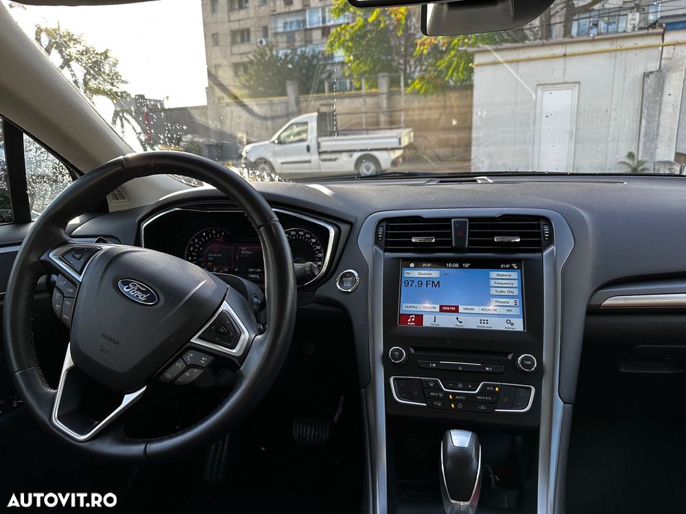 Ford Mondeo 2.0 TDCi Powershift AWD Titanium - 23
