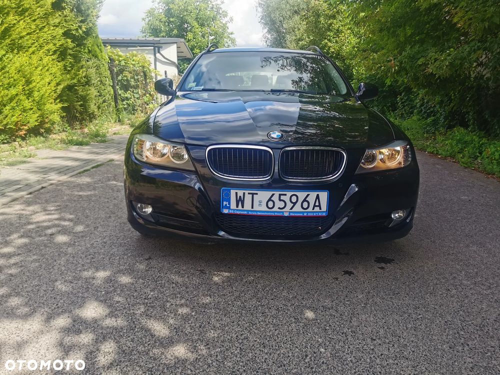 BMW Seria 3 318d - 1