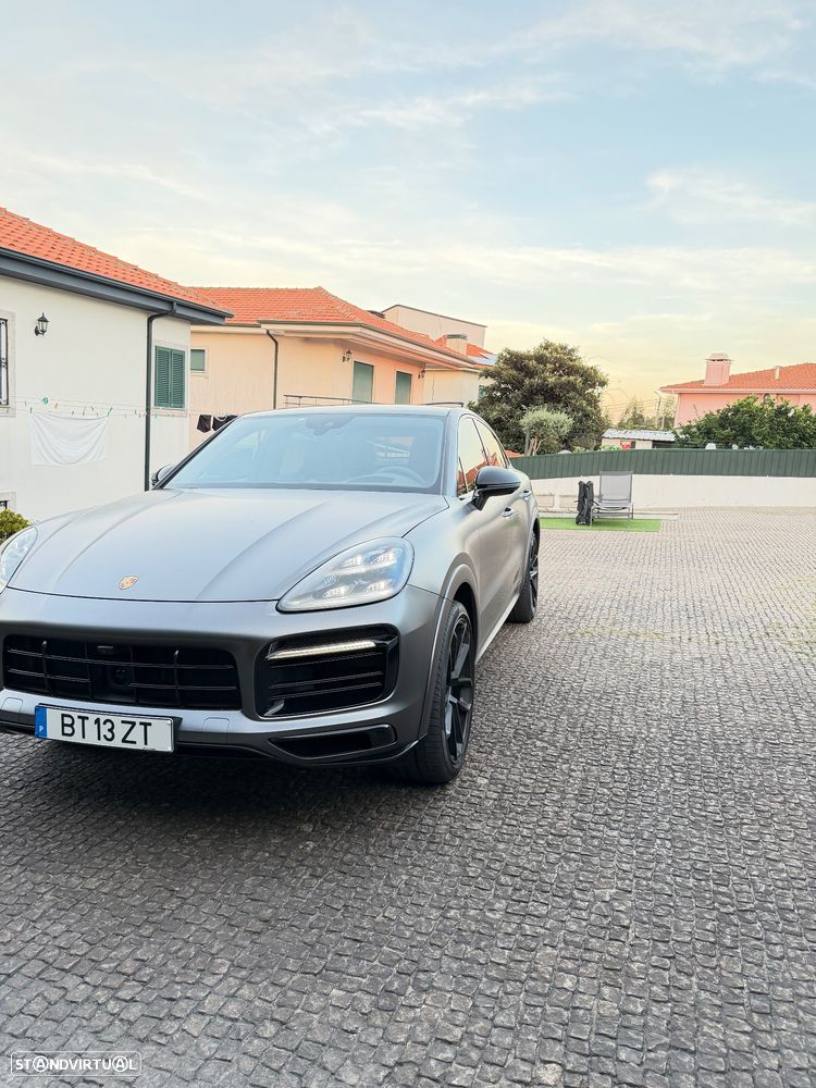 Porsche Cayenne Coupé - 2