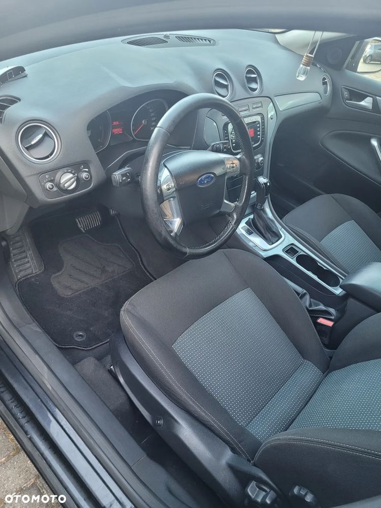 Ford Mondeo 2.0 TDCi Ambiente MPS6 - 6