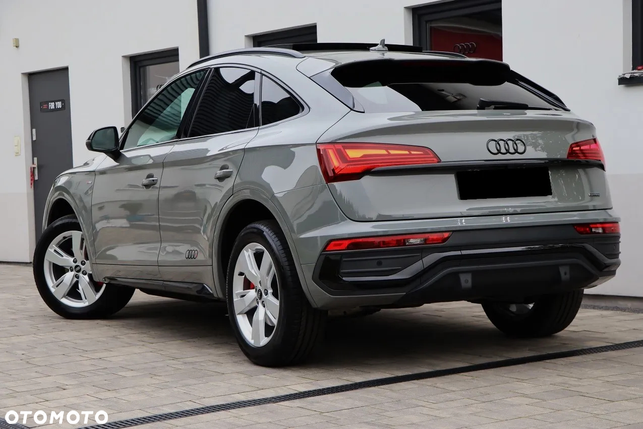 Audi Q5 Sportback - 8