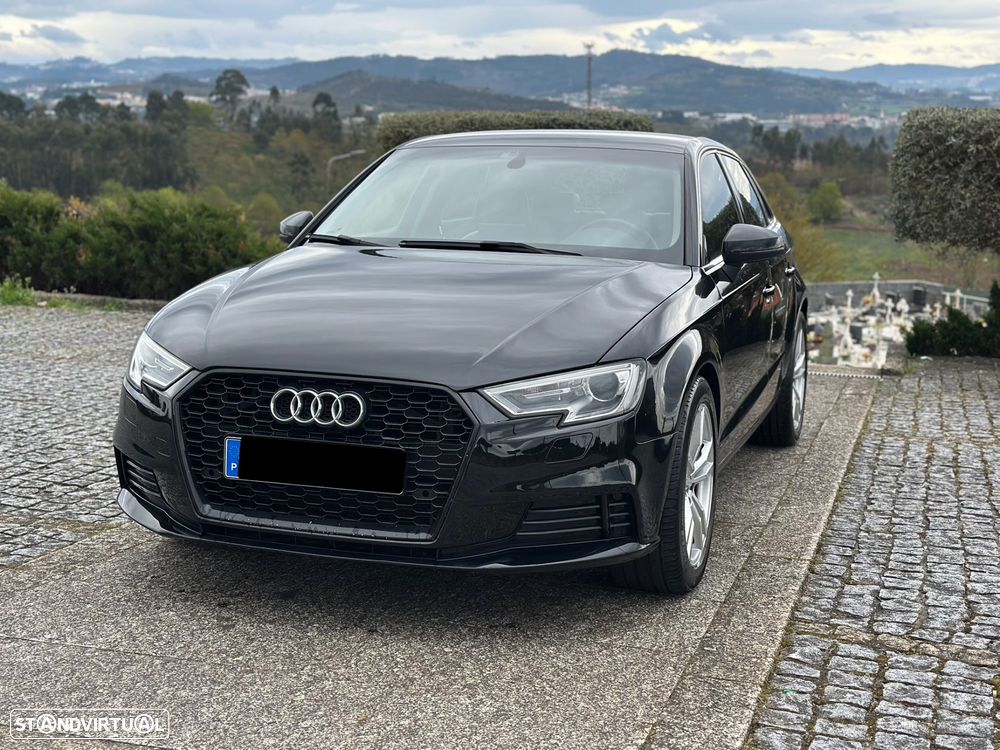 Audi A3 Sportback 1.6 TDI S tronic design - 2