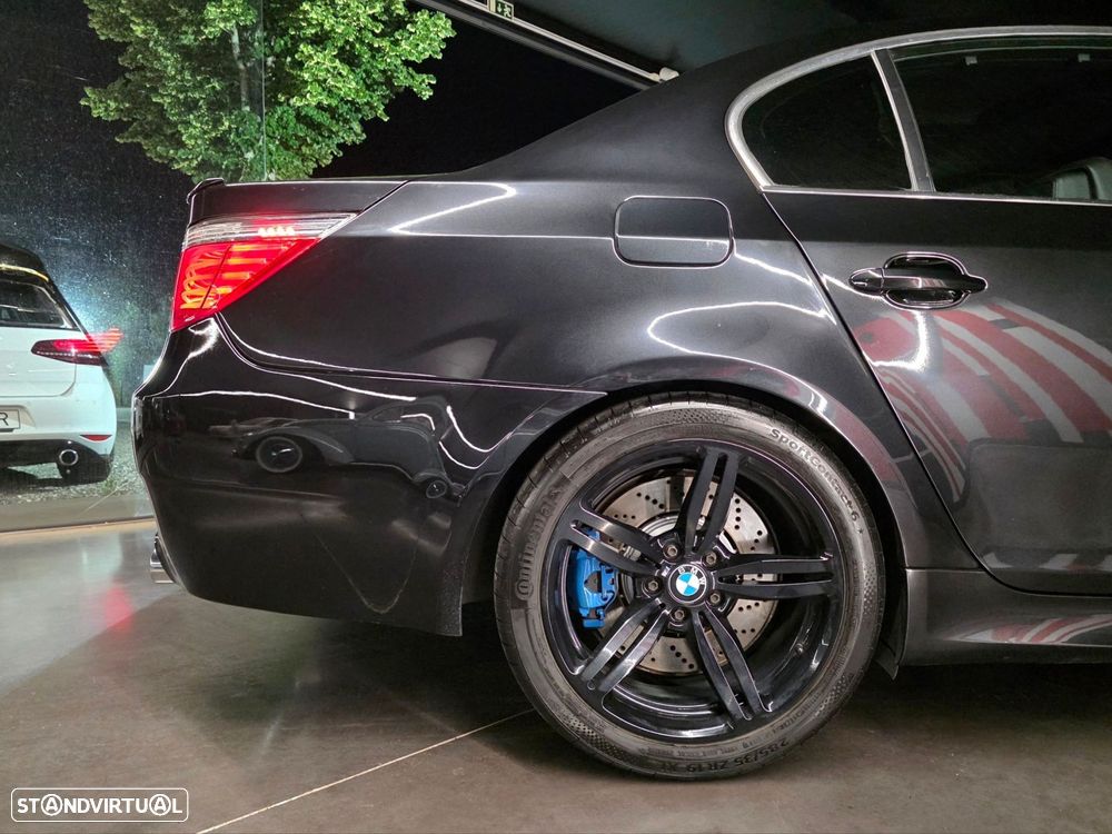 BMW M5 - 35
