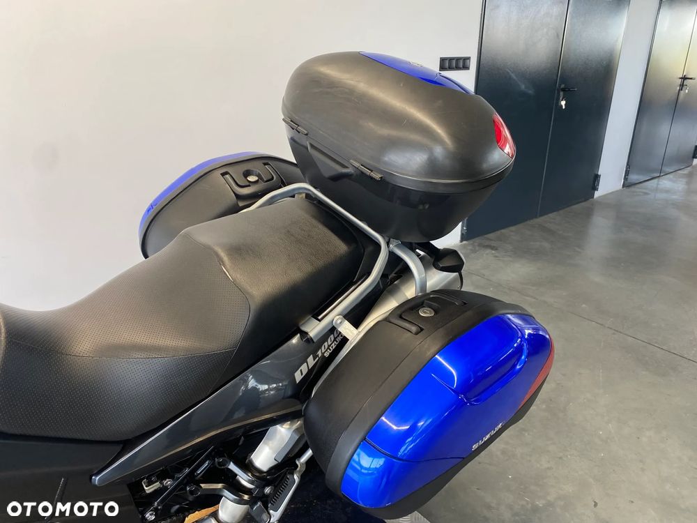 Suzuki V-STROM - 19
