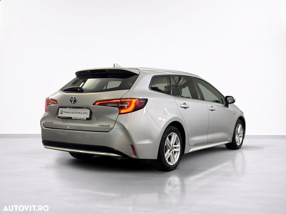 Toyota Corolla - 6