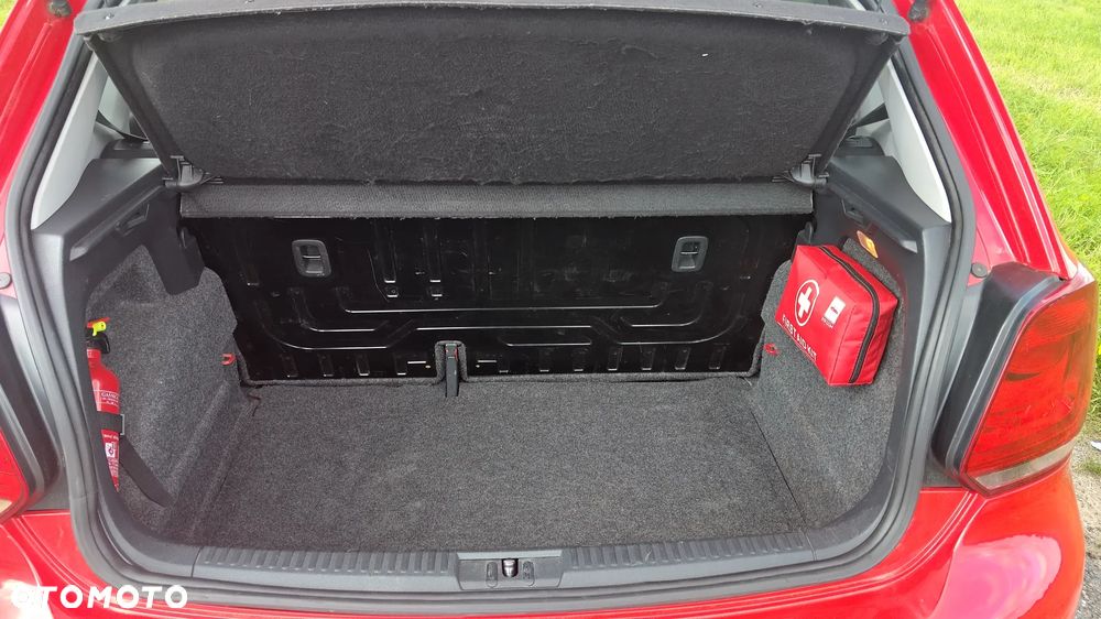 Volkswagen Polo 1.2 Comfortline - 15