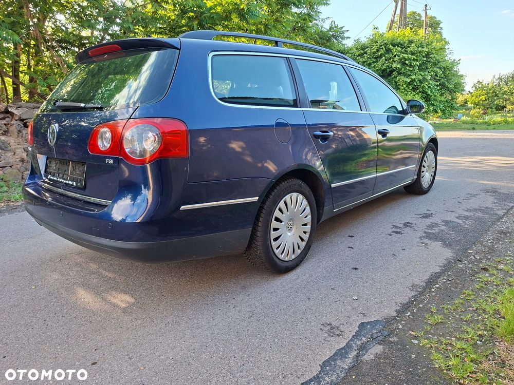 Volkswagen Passat 2.0 FSI Automatik Comfortline - 6