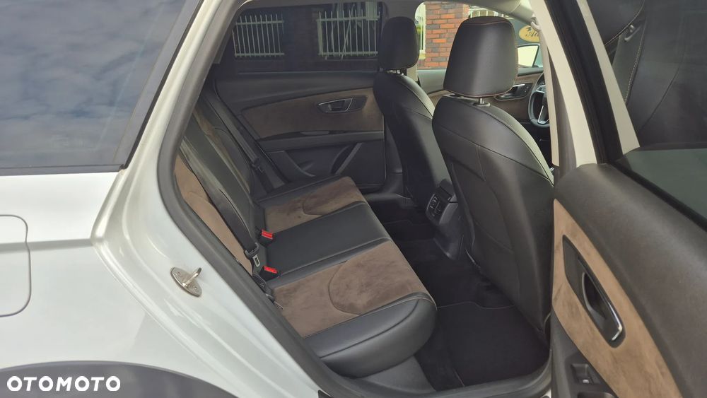 Seat Leon 2.0 TDI DPF Start&Stop XCELLENCE - 14