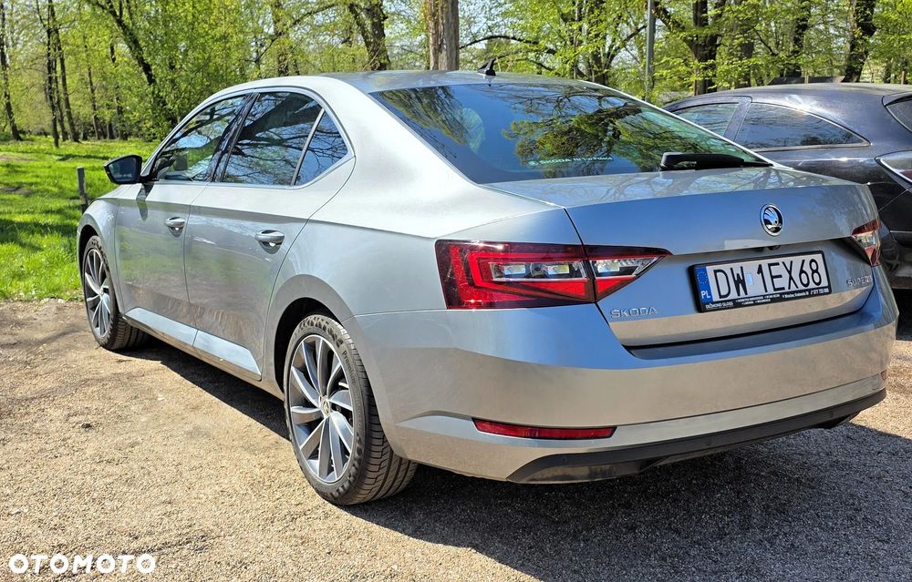 Skoda Superb 1.5 TSI ACT L&K - 7