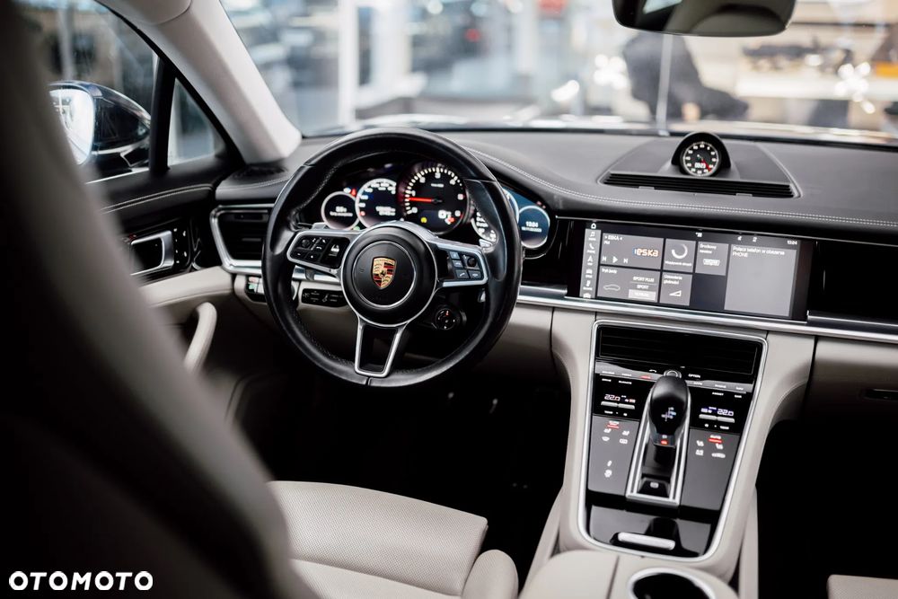 Porsche Panamera 4S Diesel - 16