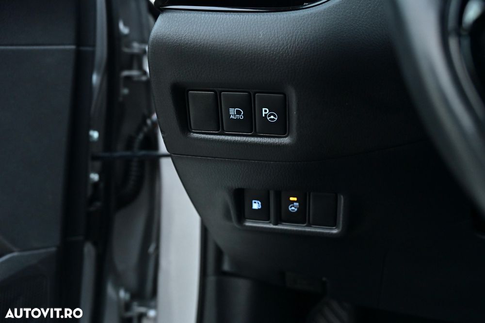 Toyota C-HR 2.0 HSD 184 CP 4x2 CVT Special Edition - 16