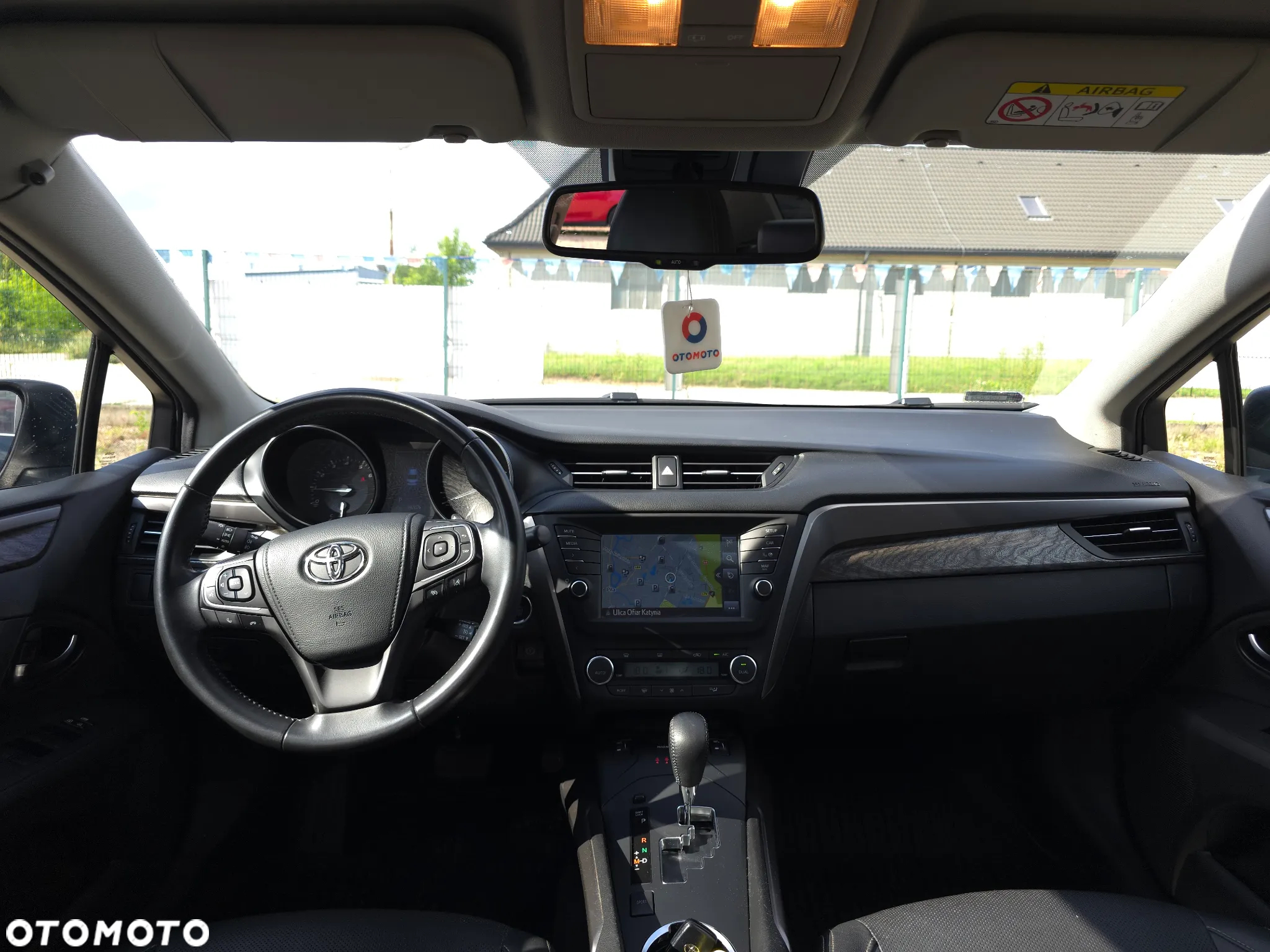 Toyota Avensis 2.0 Prestige MS - 35