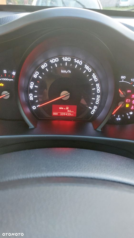 Kia Sportage 1.7 CRDI M 2WD - 6