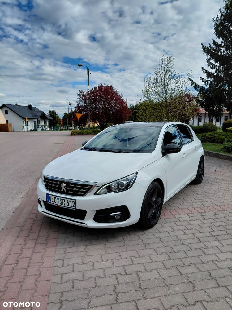 Peugeot 308 - 1