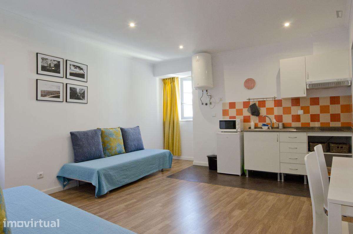 Apartamento com 1 quartos - localizado em Mouraria Lisbon - Grande imagem: 2/14