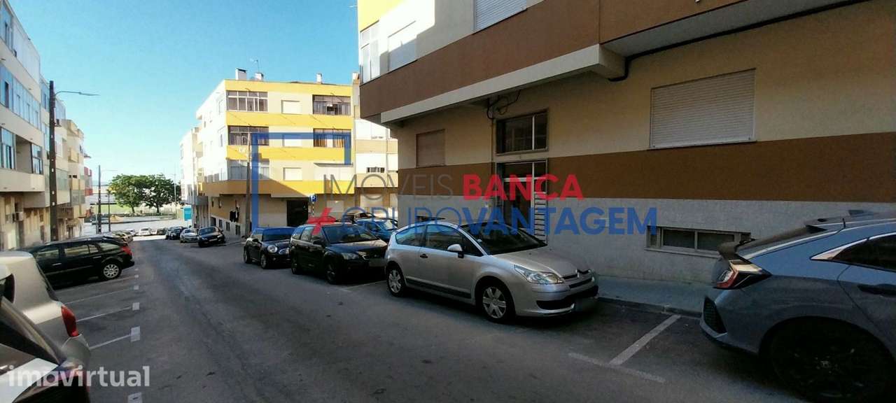 Armazens Seixal - Grande imagem: 2/5