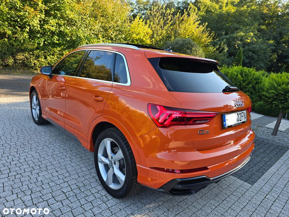 Audi Q3 35 TDI Quattro S Line - 35