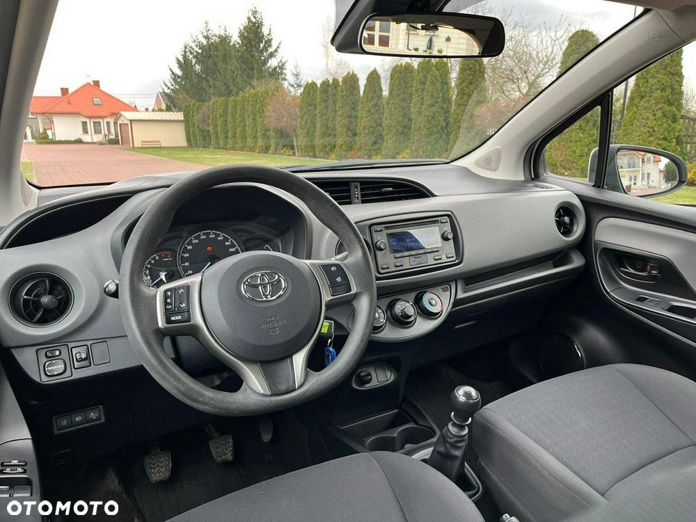 Toyota Yaris 1.5 Active - 32
