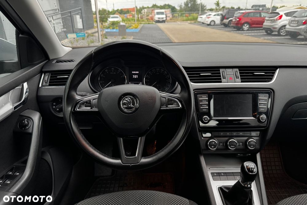 Skoda Octavia 1.4 TSI Ambition - 14
