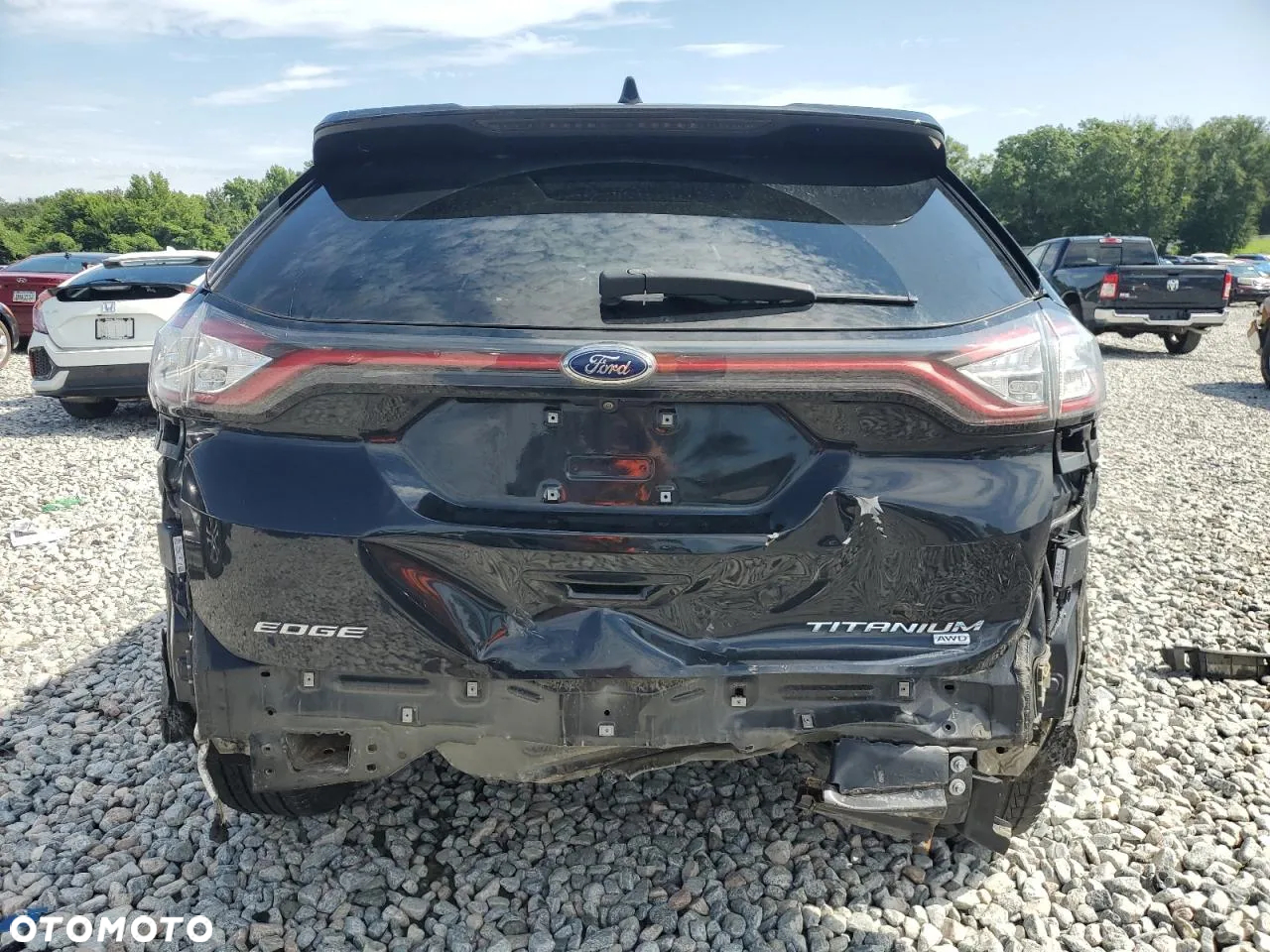 Ford Edge - 8