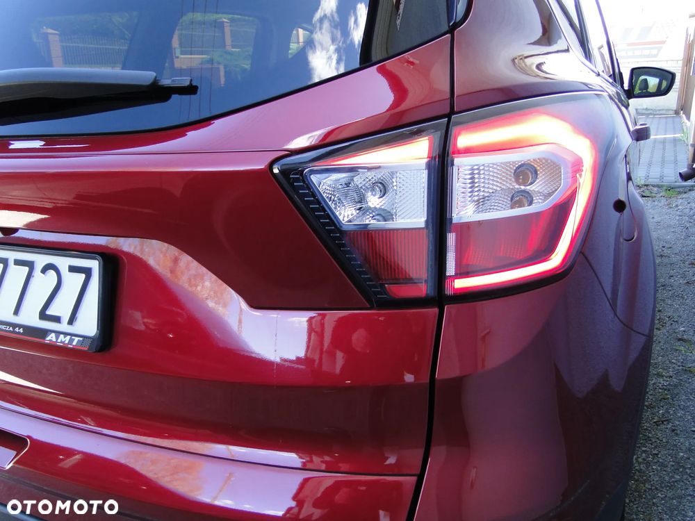 Ford Kuga 1.5 EcoBoost FWD Titanium - 39