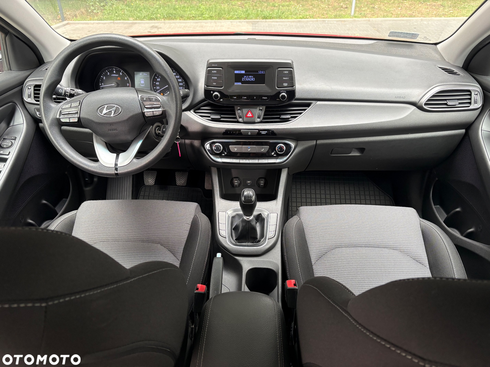 Hyundai i30 1.4 Classic + - 18